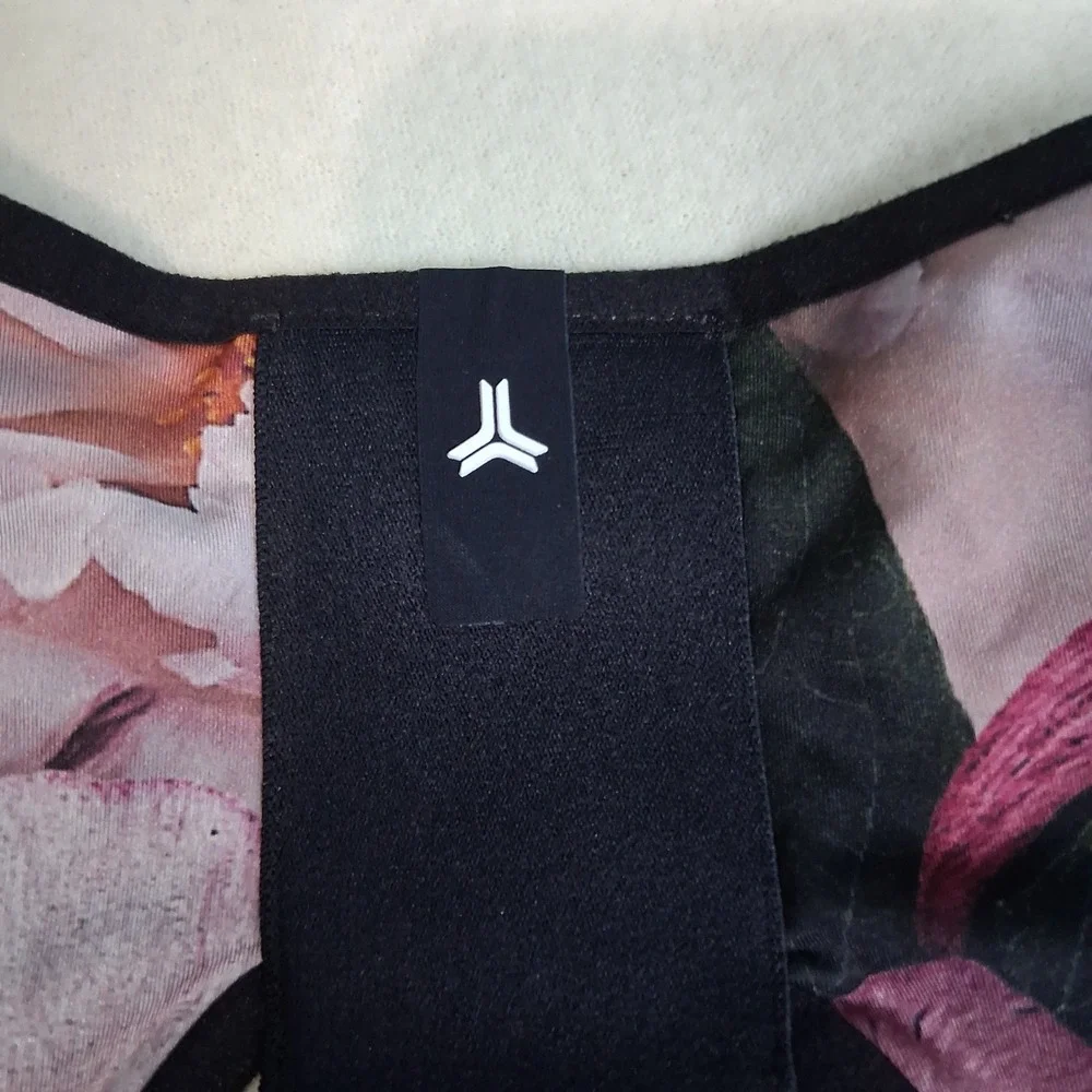 Ultracor Flores Luna Sports Bra Top Bundle (2)‎ XS Sporty Athleisure Streetwear - Picture 10 of 11